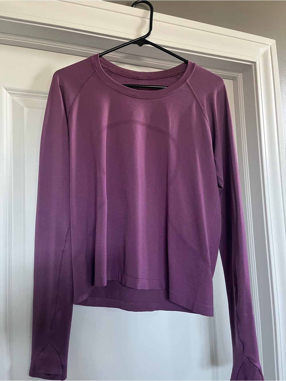 Lululemon Swiftly Tech (Hip Length)